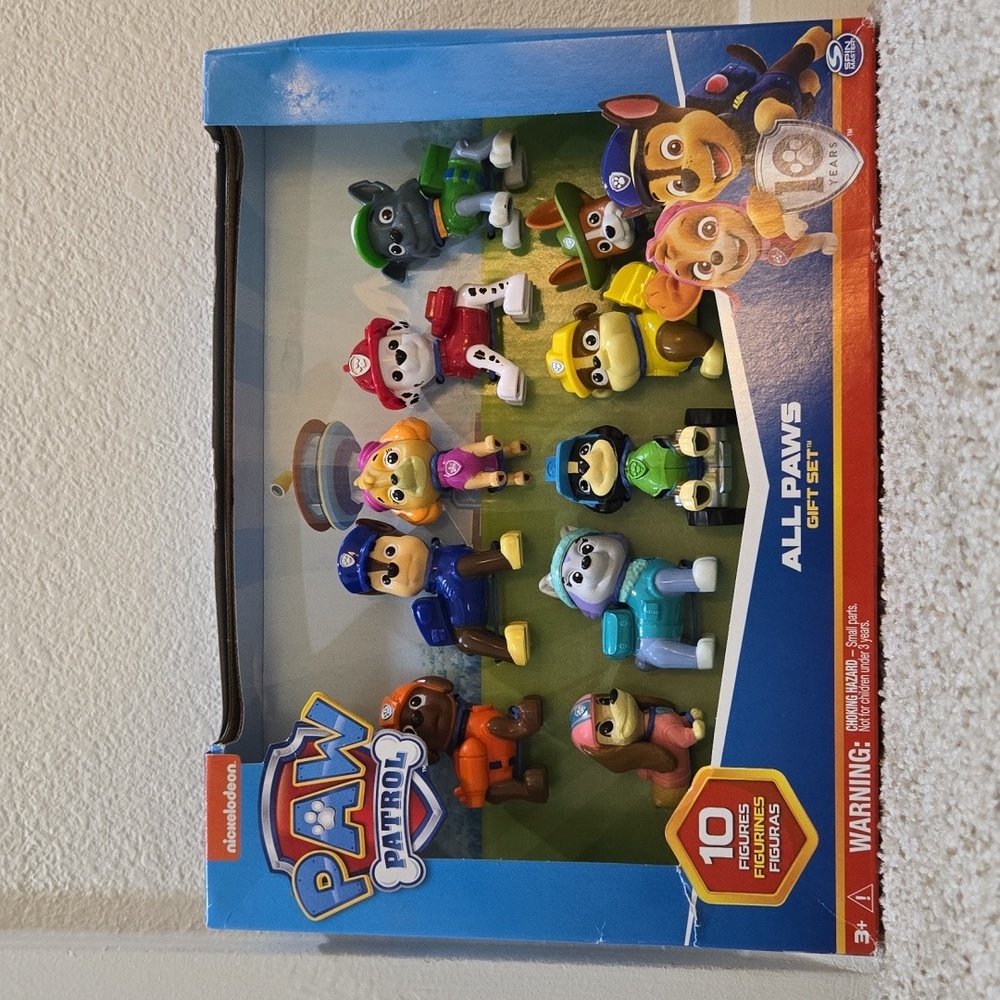 Paw Patrol 10th Anniversary All Paws 10 Figures Gift Set Playset Collection NEW